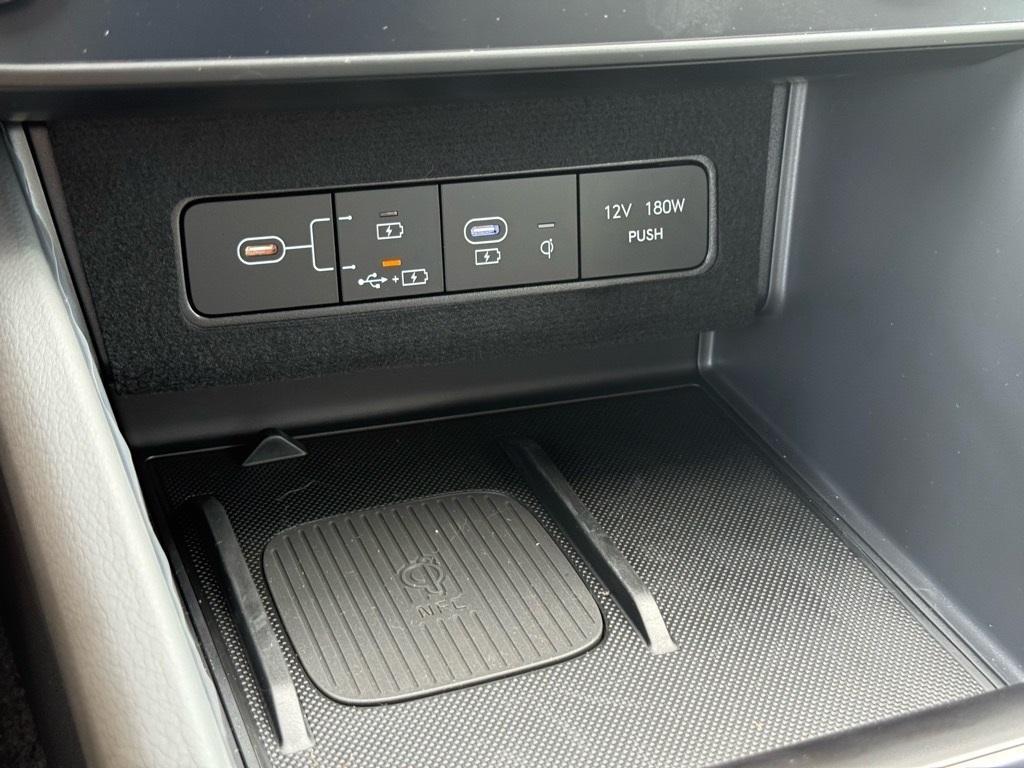 new 2025 Hyundai Sonata Hybrid car, priced at $32,282