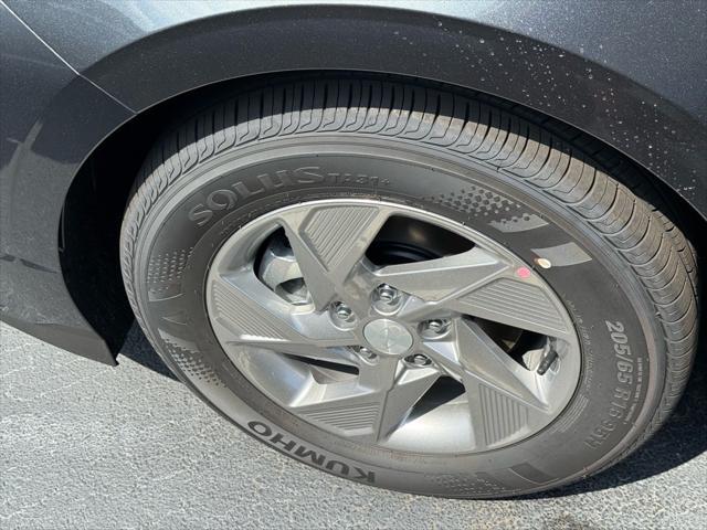 new 2025 Hyundai Sonata car, priced at $27,700
