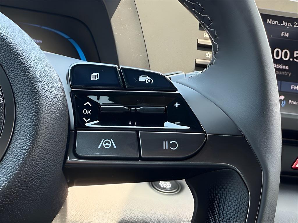 new 2025 Hyundai Elantra car, priced at $23,514