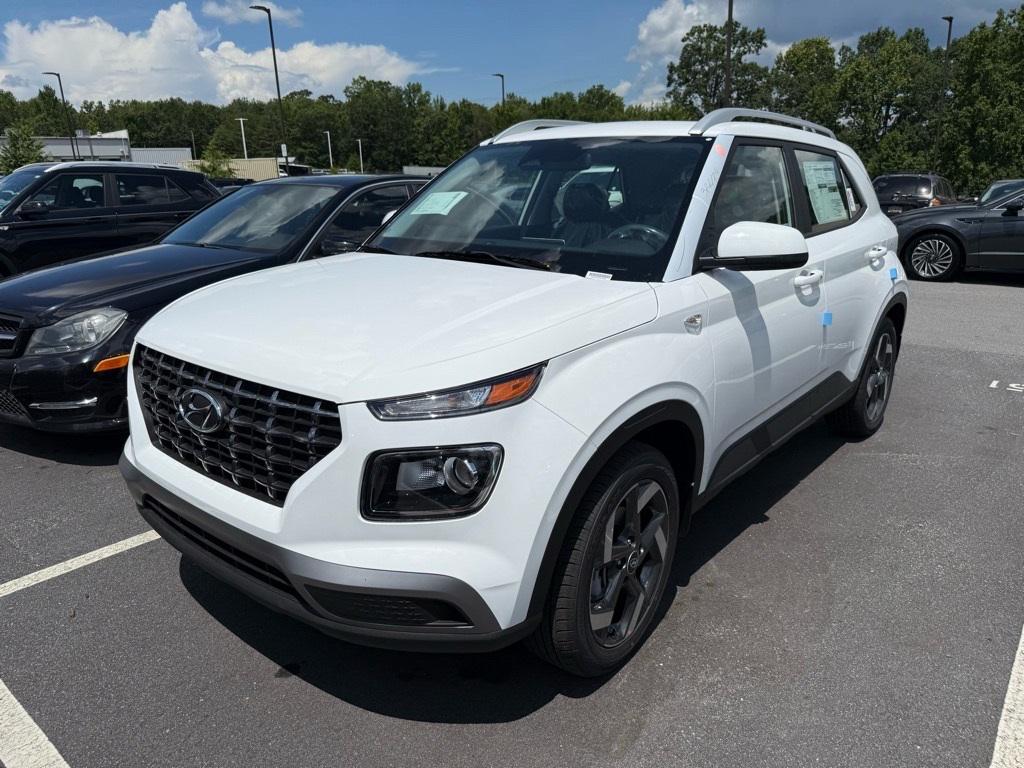 new 2025 Hyundai Venue car, priced at $23,055