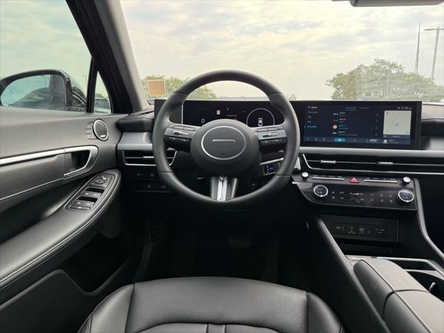new 2025 Hyundai Sonata Hybrid car, priced at $38,542