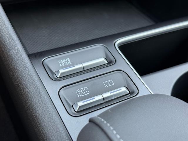 new 2025 Hyundai Sonata car, priced at $28,658