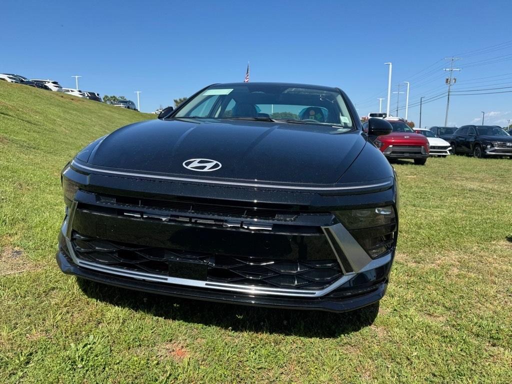 new 2025 Hyundai Sonata car, priced at $28,658