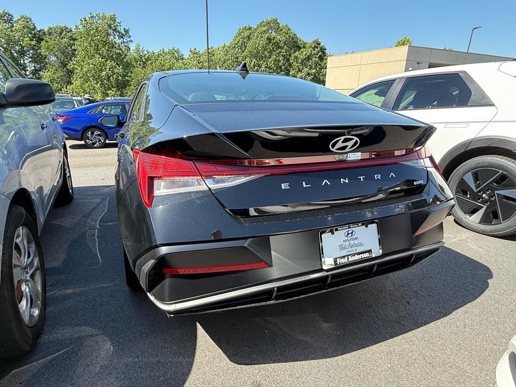 new 2025 Hyundai ELANTRA HEV car, priced at $30,830