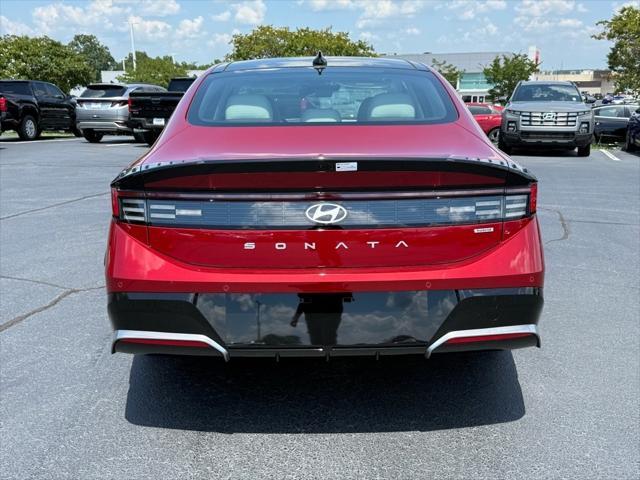 new 2025 Hyundai Sonata Hybrid car, priced at $39,047