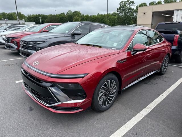 new 2025 Hyundai Sonata Hybrid car, priced at $39,047