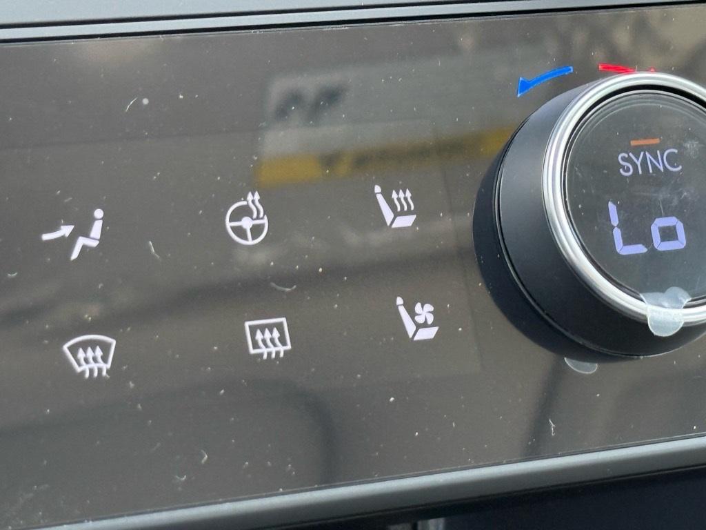 new 2025 Hyundai Sonata Hybrid car, priced at $31,992