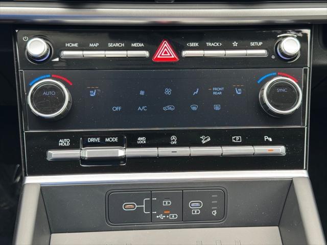 new 2025 Hyundai Santa Fe car, priced at $40,543