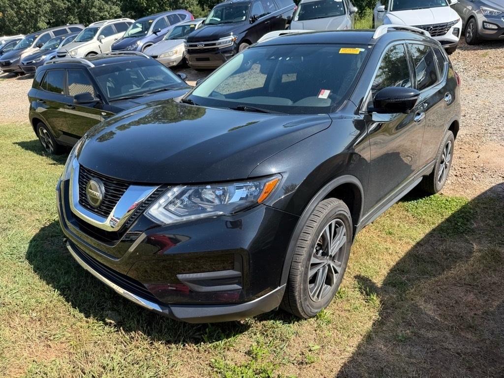used 2020 Nissan Rogue car, priced at $15,565