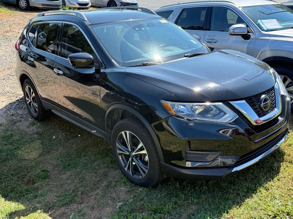 used 2020 Nissan Rogue car, priced at $15,565