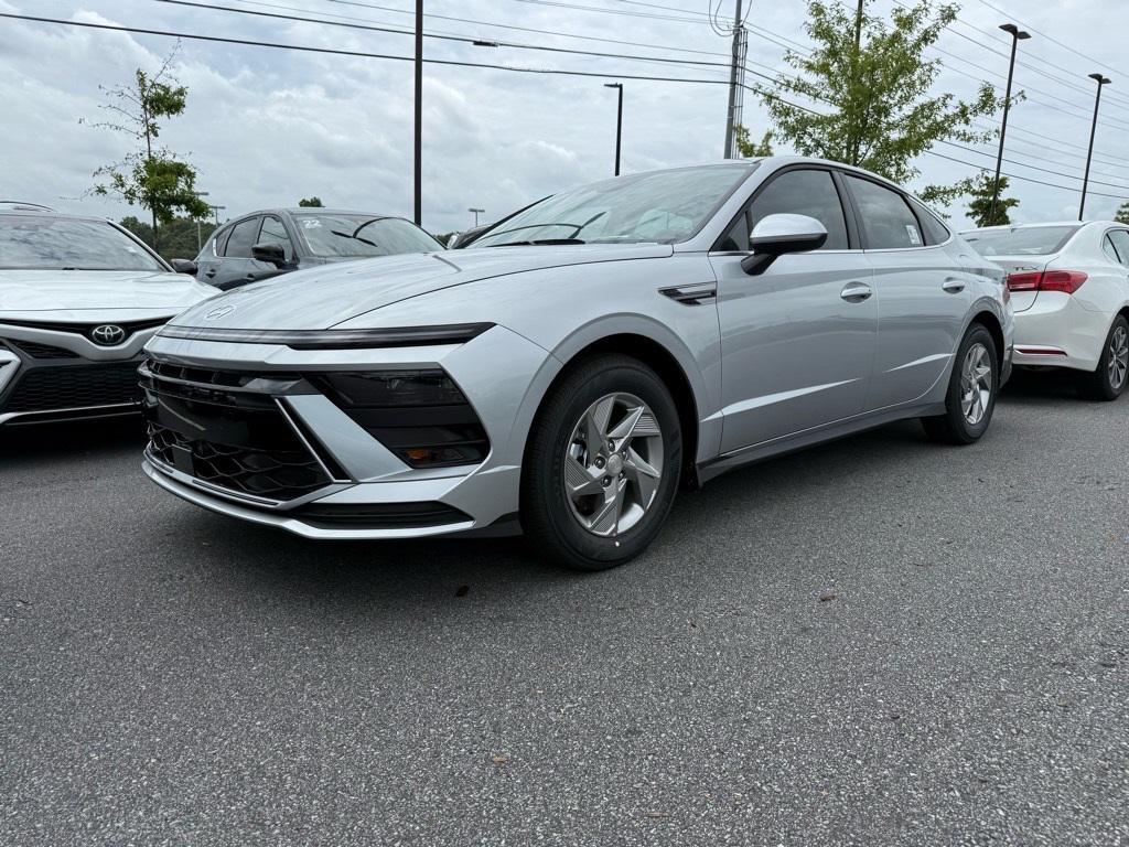 new 2025 Hyundai Sonata car, priced at $24,729