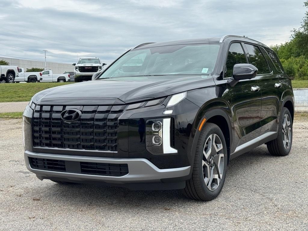 new 2025 Hyundai Palisade car, priced at $47,253