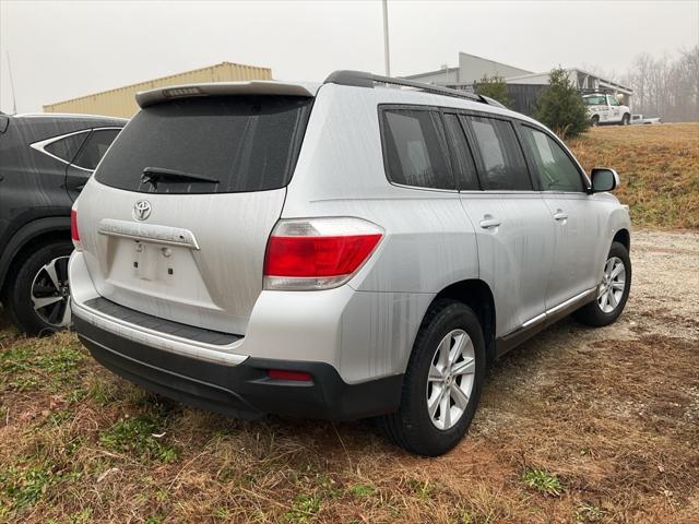 used 2013 Toyota Highlander car, priced at $11,998