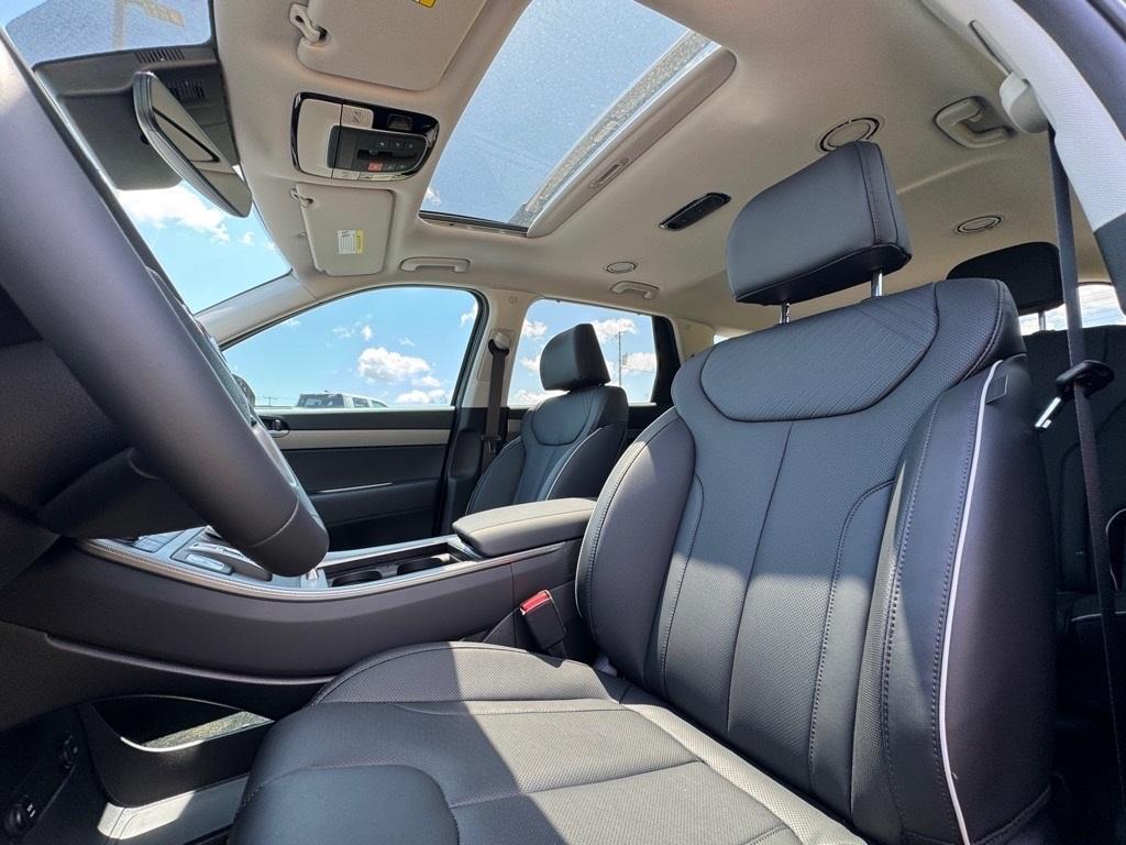 new 2025 Hyundai Palisade car, priced at $44,220