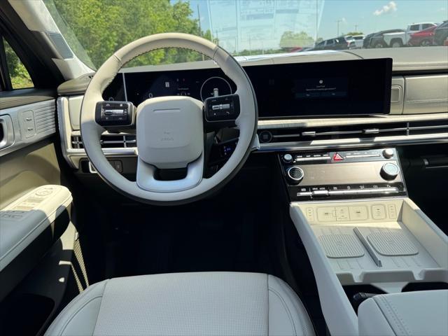 new 2025 Hyundai Santa Fe car, priced at $47,017