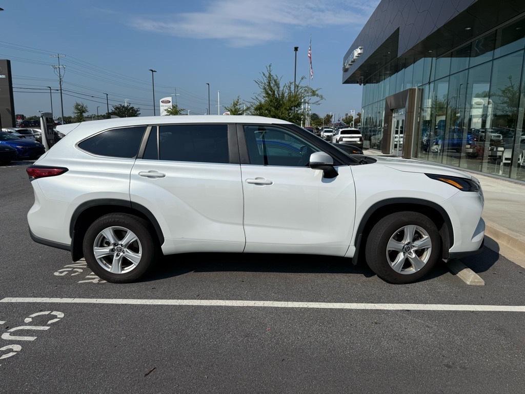 used 2023 Toyota Highlander car, priced at $34,230