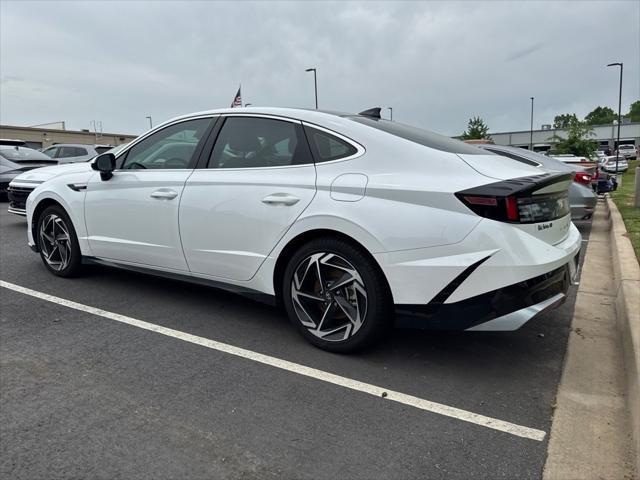 new 2024 Hyundai Sonata car, priced at $30,706