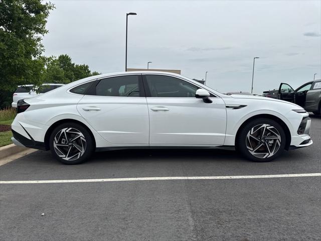 new 2024 Hyundai Sonata car, priced at $30,706