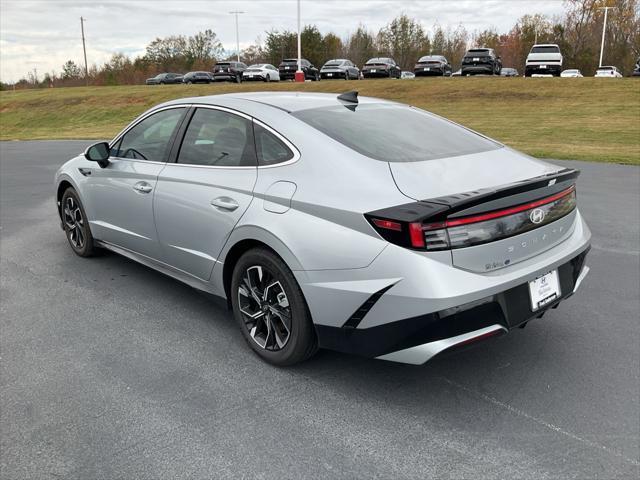 new 2024 Hyundai Sonata car, priced at $27,327