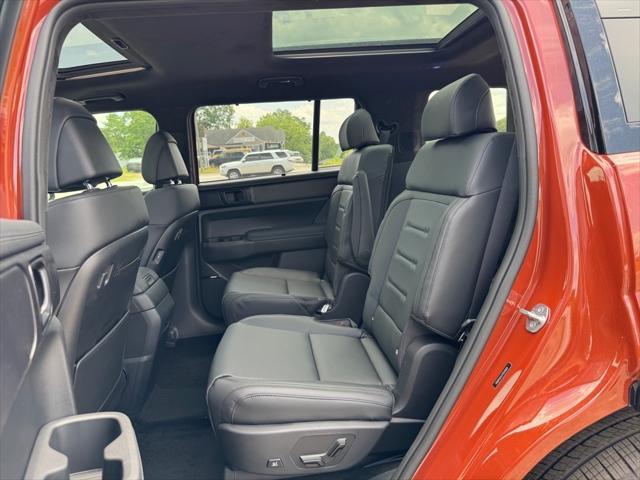 new 2025 Hyundai Santa Fe car, priced at $47,097