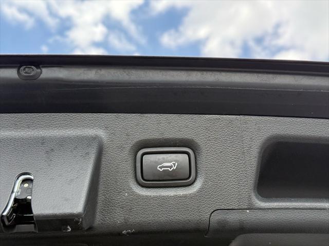 used 2023 Hyundai Santa Fe car, priced at $22,333