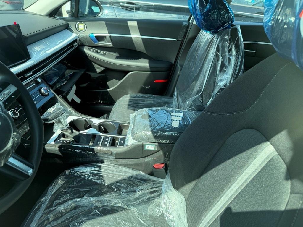 new 2025 Hyundai Sonata car, priced at $25,522