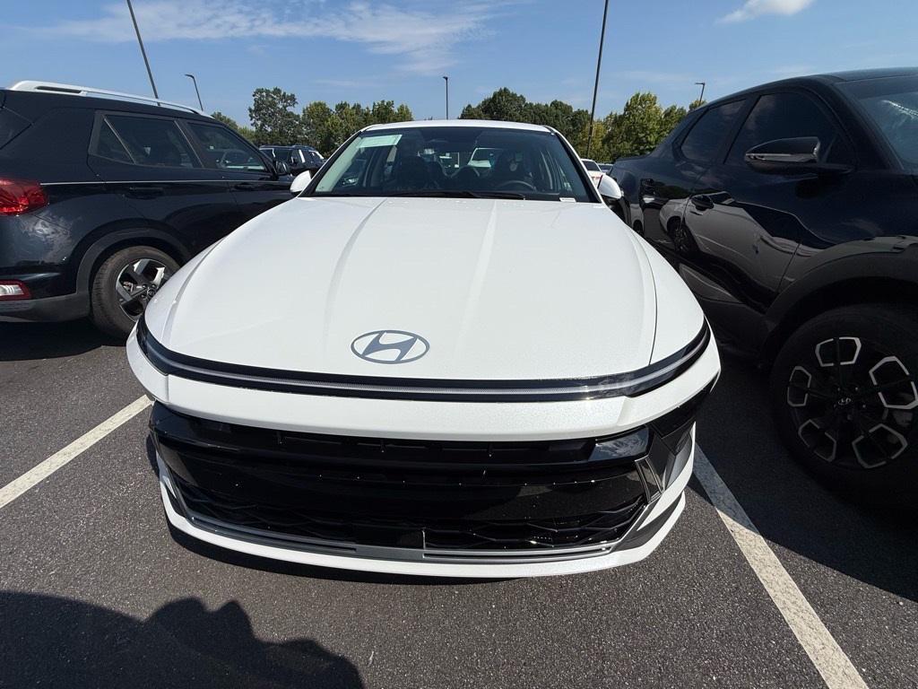 new 2025 Hyundai Sonata car, priced at $25,522