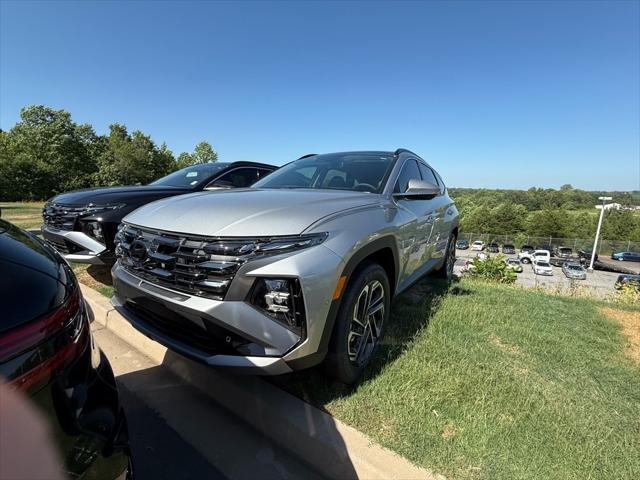 new 2025 Hyundai TUCSON Hybrid car, priced at $41,807