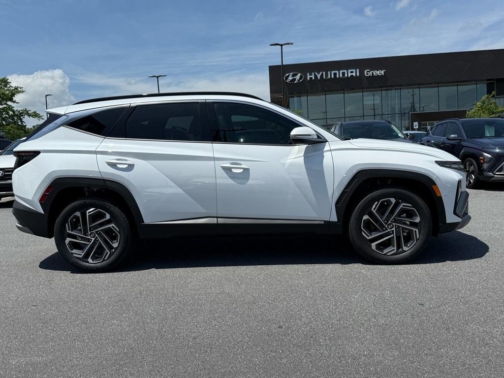 new 2025 Hyundai TUCSON Hybrid car, priced at $42,822