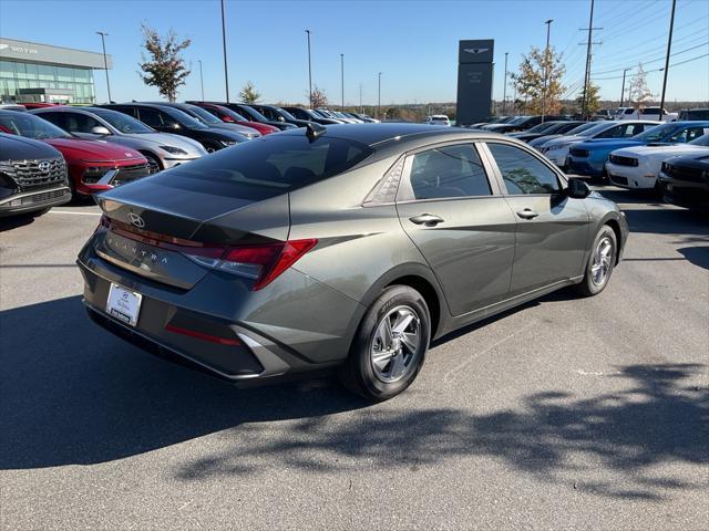 new 2024 Hyundai Elantra car, priced at $21,072