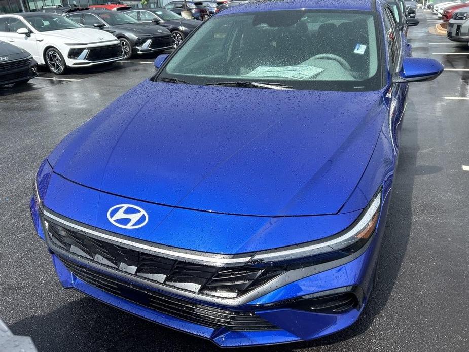 new 2024 Hyundai Elantra car, priced at $25,709