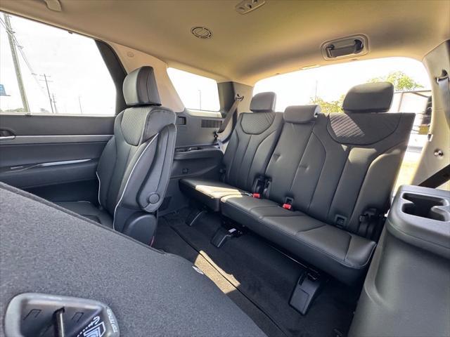 new 2025 Hyundai Palisade car, priced at $45,990