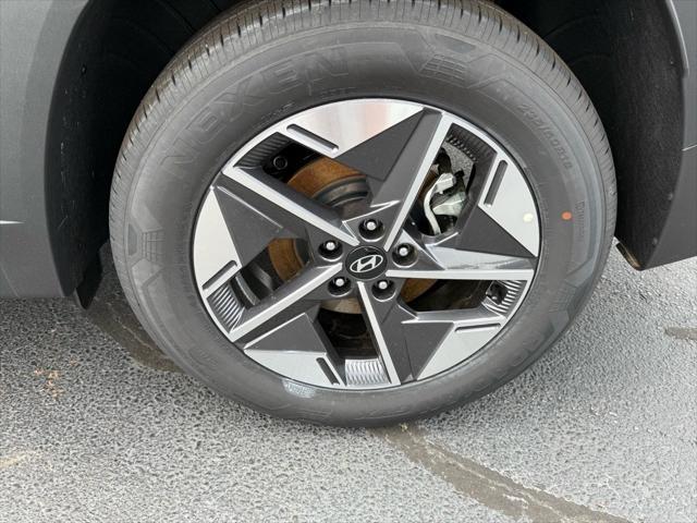 new 2025 Hyundai Tucson car, priced at $34,113