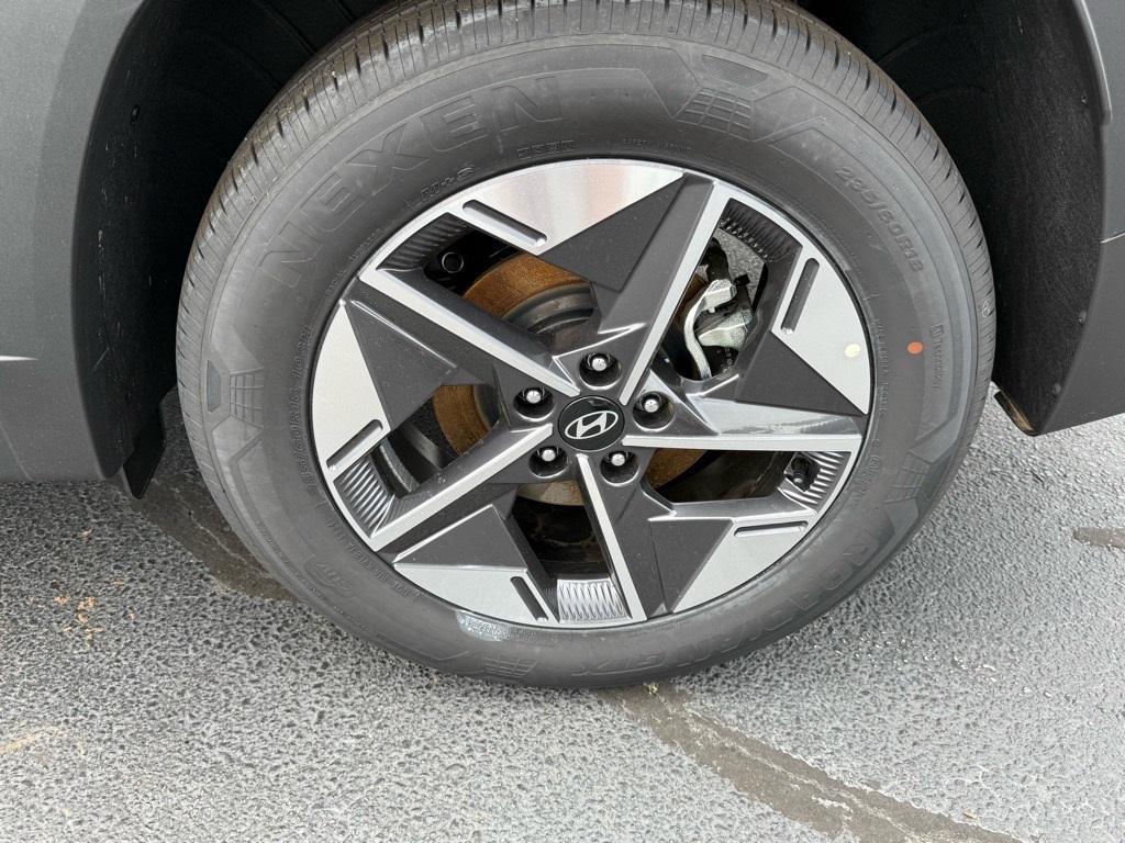 new 2025 Hyundai Tucson car, priced at $32,363