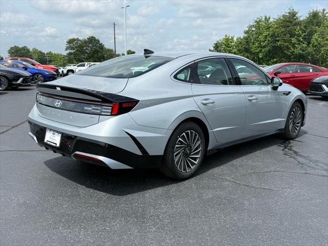 new 2025 Hyundai Sonata Hybrid car, priced at $32,278