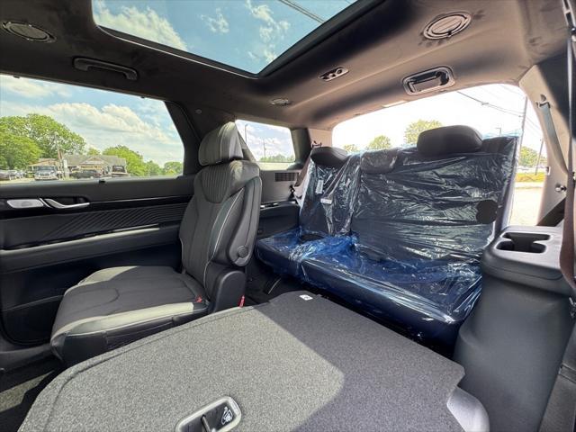 new 2025 Hyundai Palisade car, priced at $54,911