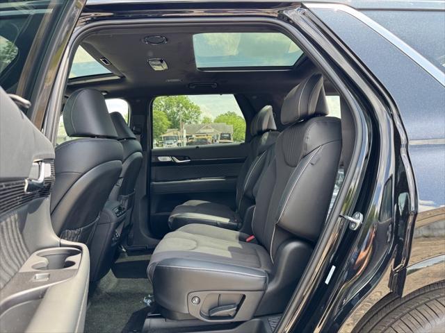 new 2025 Hyundai Palisade car, priced at $54,911