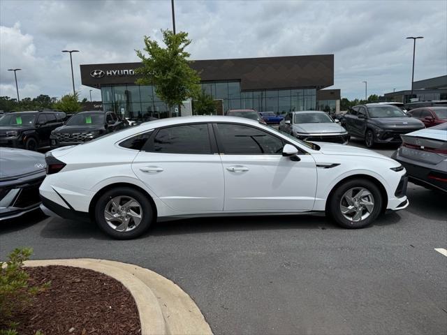 new 2025 Hyundai Sonata car, priced at $28,135