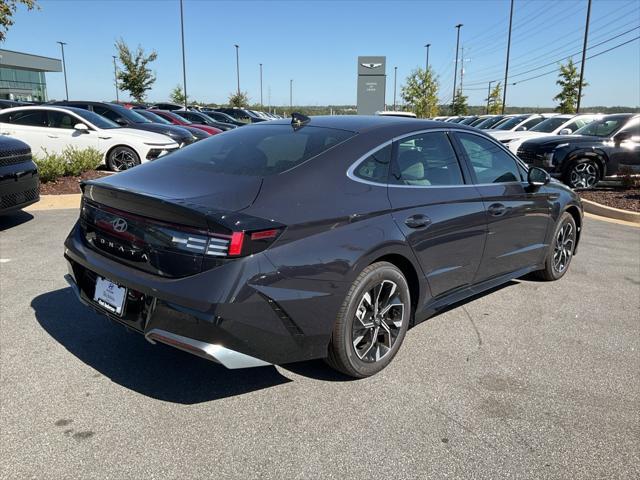 new 2024 Hyundai Sonata car, priced at $26,321