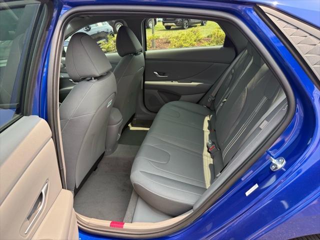new 2025 Hyundai Elantra car, priced at $24,278
