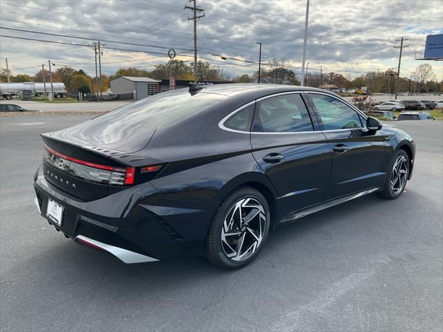 new 2024 Hyundai Sonata car, priced at $30,211