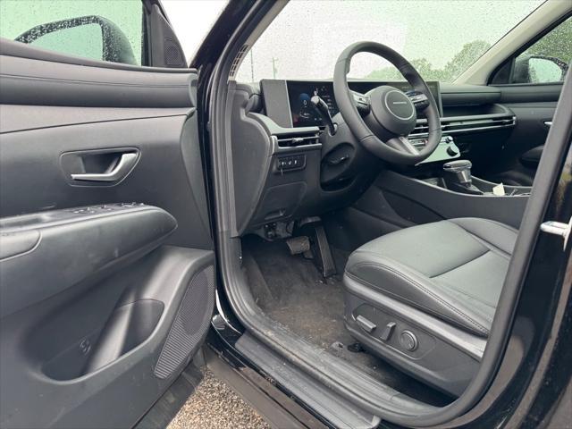 new 2025 Hyundai Tucson car, priced at $34,215