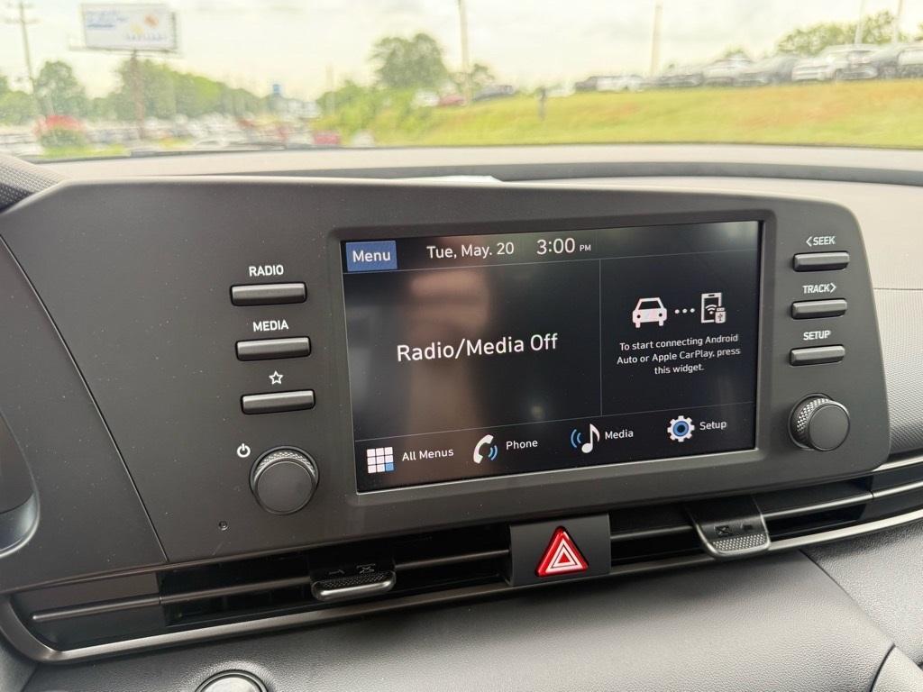 new 2025 Hyundai Elantra car, priced at $24,774