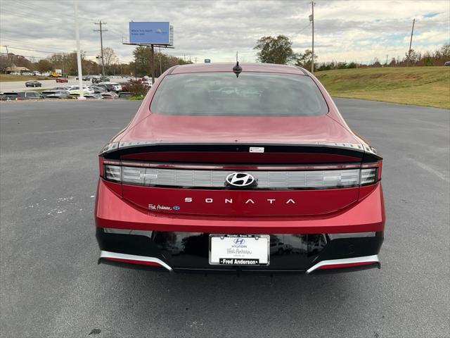 new 2024 Hyundai Sonata car, priced at $27,320