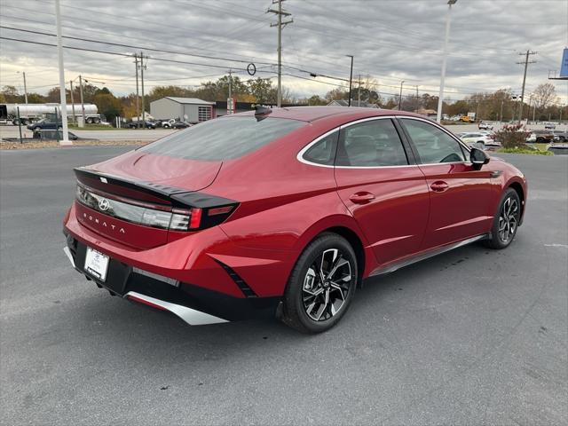 new 2024 Hyundai Sonata car, priced at $27,320