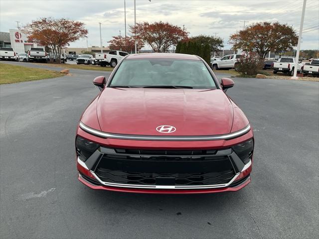 new 2024 Hyundai Sonata car, priced at $27,320