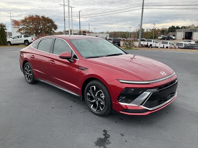 new 2024 Hyundai Sonata car, priced at $27,320