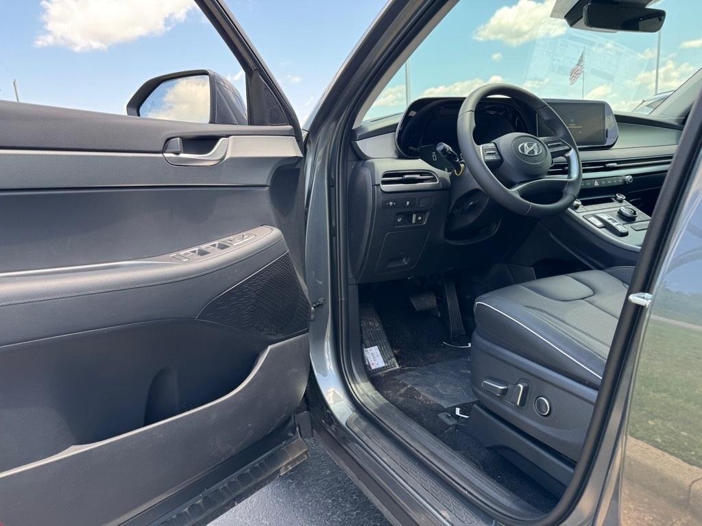new 2025 Hyundai Palisade car, priced at $44,225