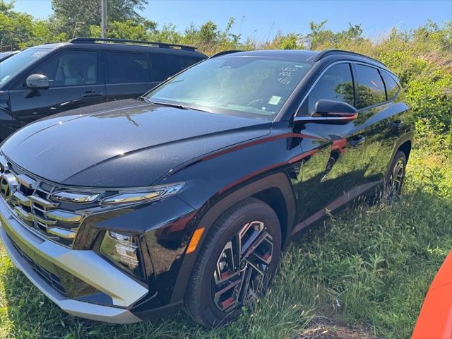 new 2025 Hyundai TUCSON Hybrid car, priced at $42,386