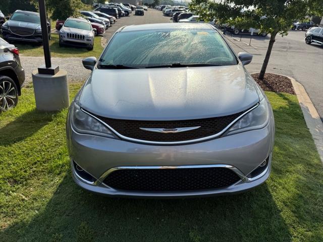 used 2019 Chrysler Pacifica car, priced at $18,460